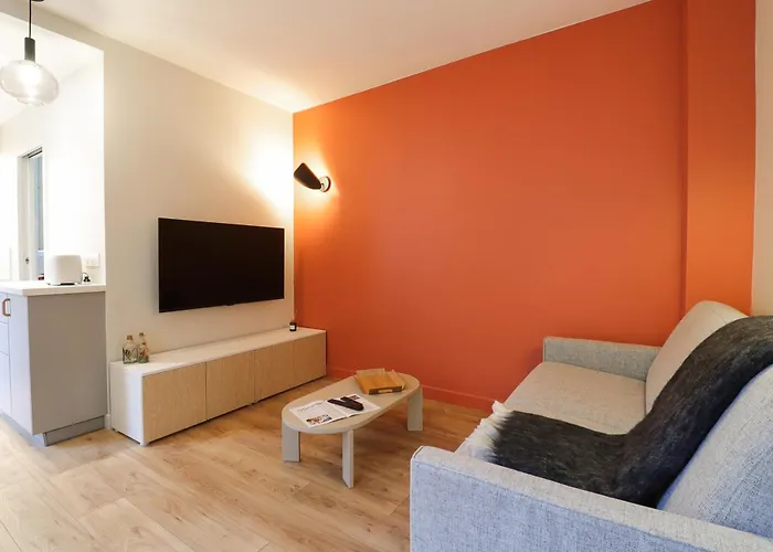 Le Terracotta - T2 Design - Metro, Rer & Jardin